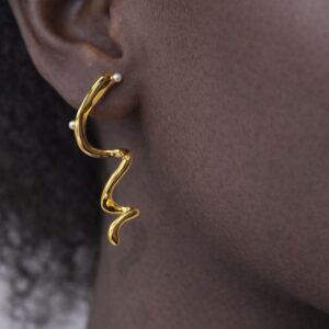Zigzag-Shaped Gold-Plated Earrings - Image 3